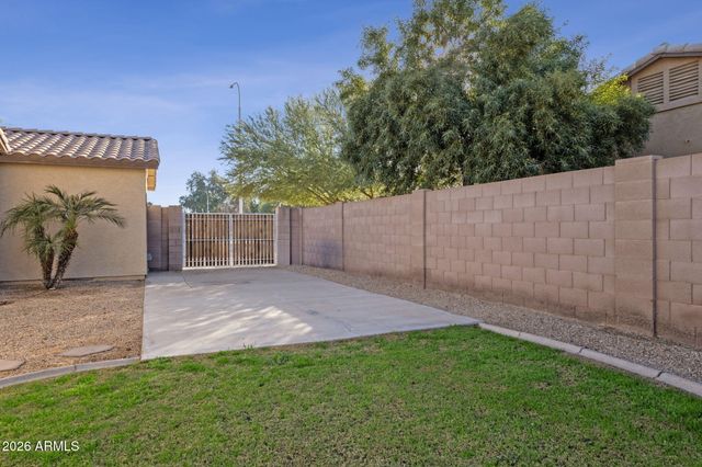 4560 S SPRINGS Drive, Chandler, AZ 85249