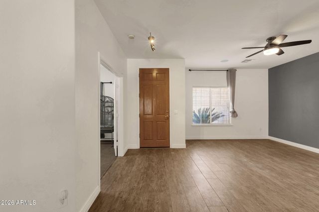 4560 S SPRINGS Drive, Chandler, AZ 85249