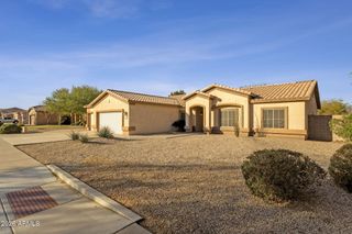 4560 S SPRINGS Drive, Chandler, AZ 85249