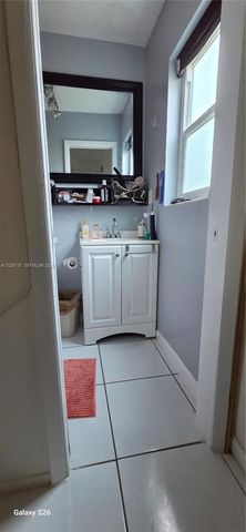 7715 SW 9th St, North Lauderdale, FL 33068