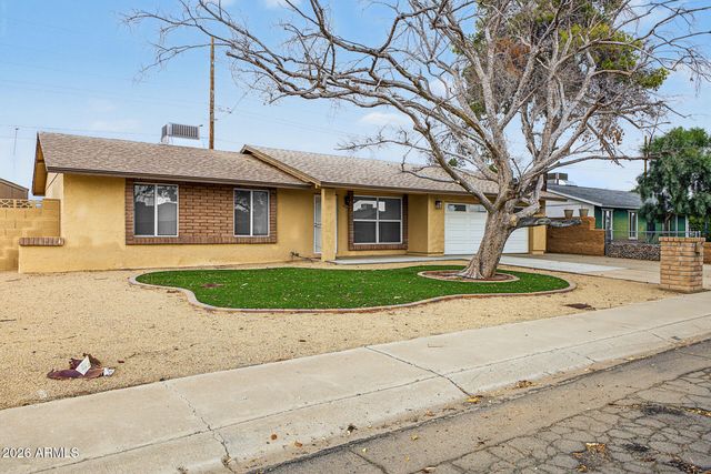 1636 W VILLA THERESA Drive, Phoenix, AZ 85023