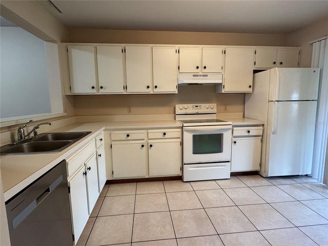 5100 BURCHETTE ROAD 1201, Tampa, FL 33647