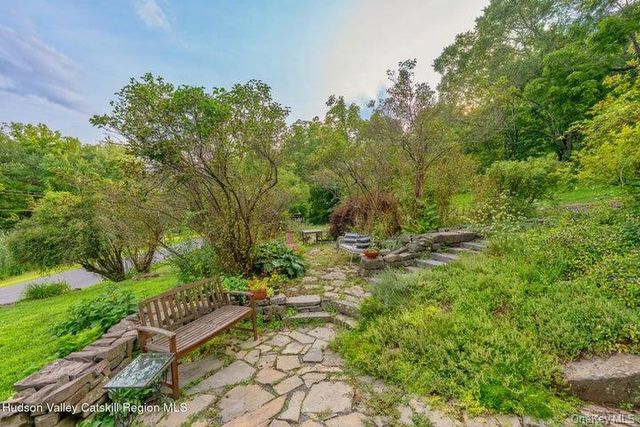 583 Swartekill Road, New Paltz, NY 12561