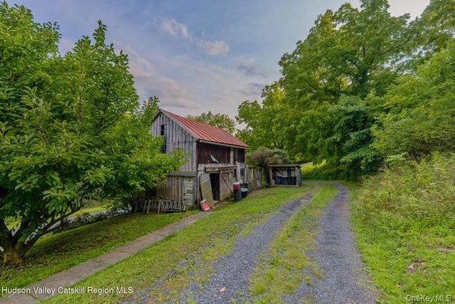 583 Swartekill Road, New Paltz, NY 12561