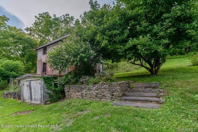 583 Swartekill Road, New Paltz, NY 12561