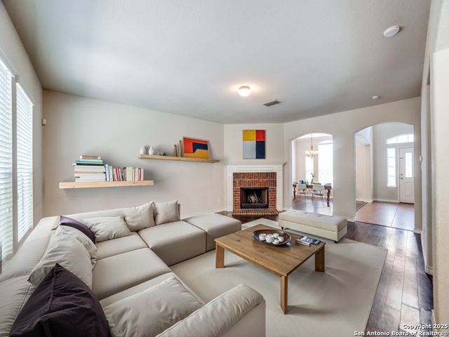 7618 Mission Point, Boerne, TX 78015