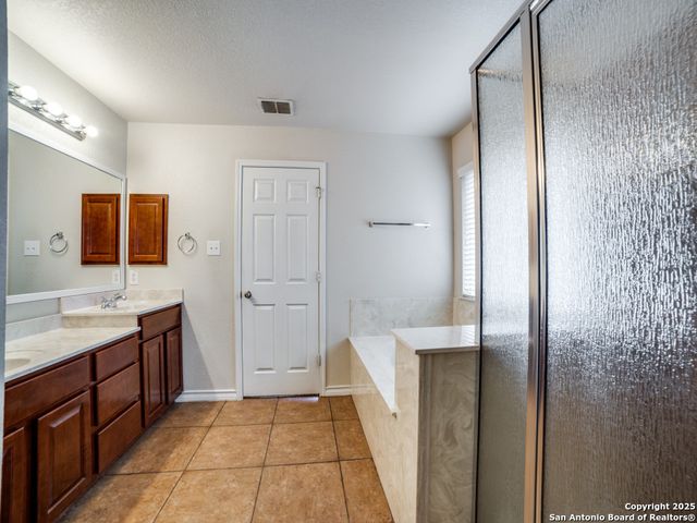 7618 Mission Point, Boerne, TX 78015