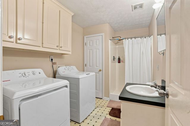 605 Trophy Lane, Conyers, GA 30094