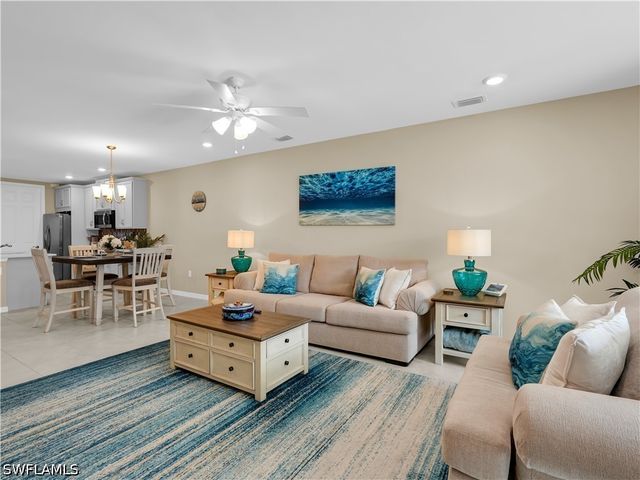 14695 Edgewater CIR, Naples, FL 34114
