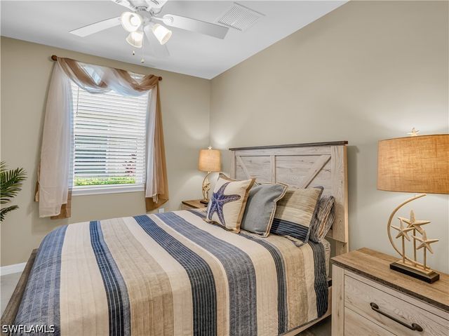 14695 Edgewater CIR, Naples, FL 34114