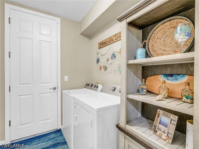 14695 Edgewater CIR, Naples, FL 34114