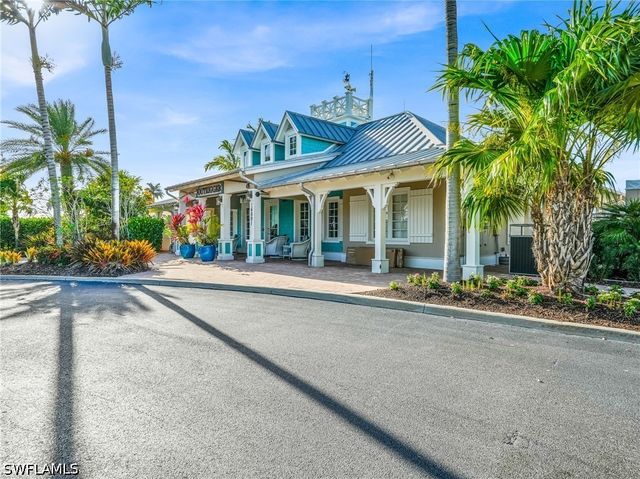 14695 Edgewater CIR, Naples, FL 34114