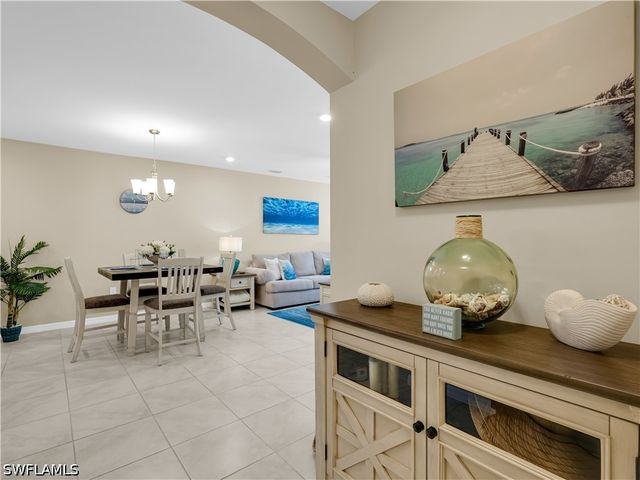 14695 Edgewater CIR, Naples, FL 34114