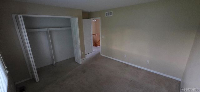 380 Huntington Court, Rochester Hills, MI 48307