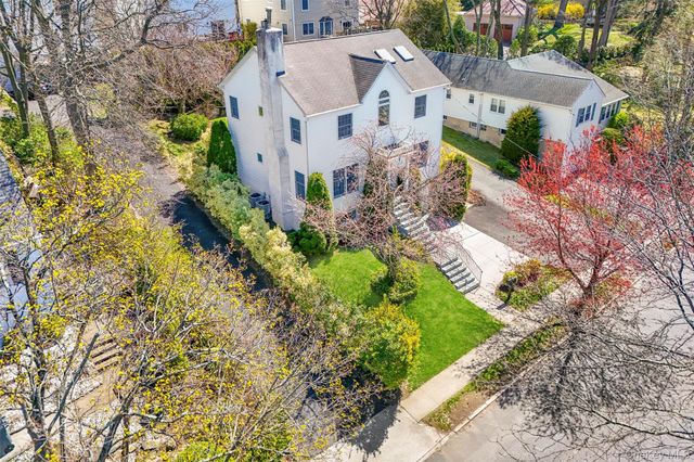 218 Seventh Avenue, Pelham, NY 10803