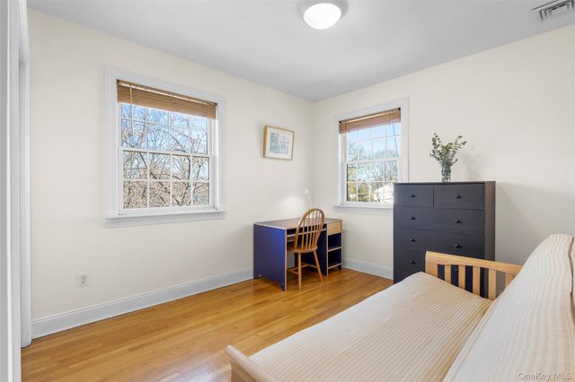 218 Seventh Avenue, Pelham, NY 10803