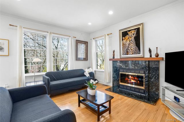 218 Seventh Avenue, Pelham, NY 10803