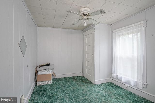 218 W PARK AVE, Vineland, NJ 08360