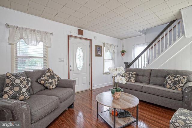218 W PARK AVE, Vineland, NJ 08360