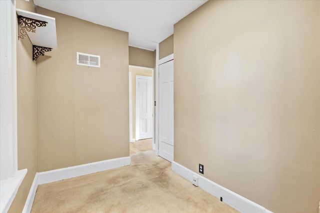 316 S Garfield AVENUE, Port Washington, WI 53074
