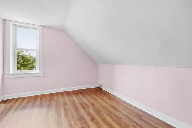 316 S Garfield AVENUE, Port Washington, WI 53074