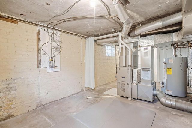 316 S Garfield AVENUE, Port Washington, WI 53074