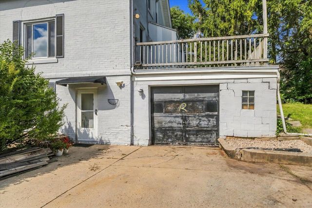 316 S Garfield AVENUE, Port Washington, WI 53074