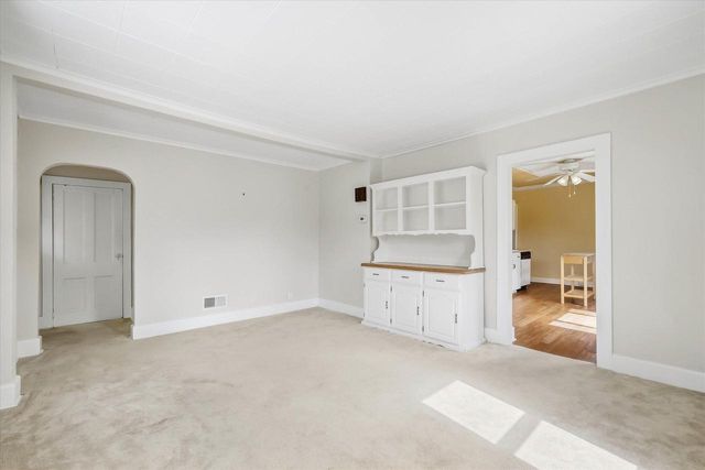 316 S Garfield AVENUE, Port Washington, WI 53074