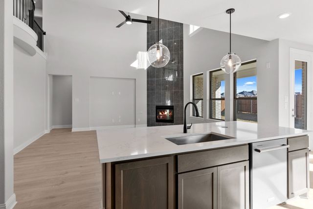 1500 Overbrook Parkway, Aubrey, TX 76227