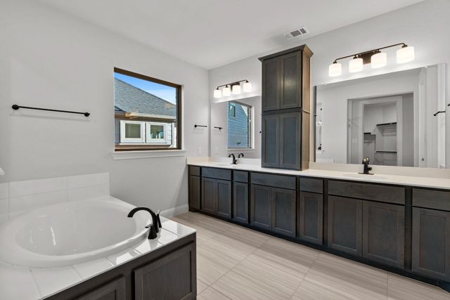 1500 Overbrook Parkway, Aubrey, TX 76227