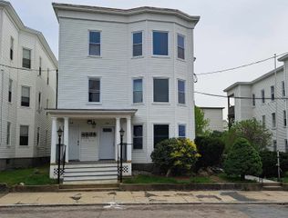 637 Harvard Street, Manchester, NH 03103