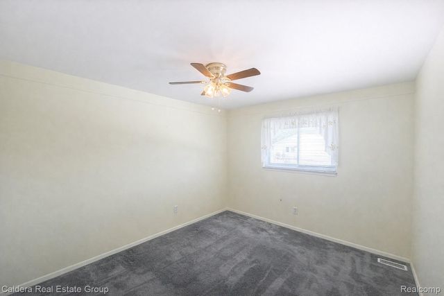 32600 Haggerty Drive, Roseville, MI 48066