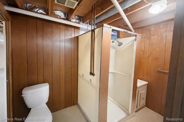 32600 Haggerty Drive, Roseville, MI 48066