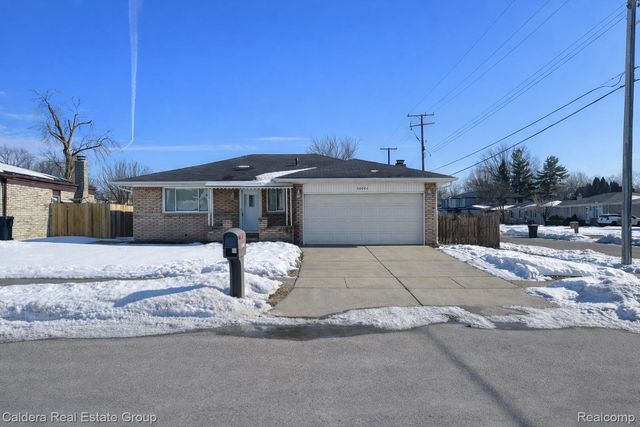 32600 Haggerty Drive, Roseville, MI 48066