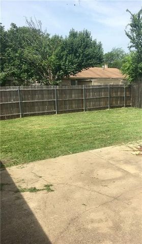 1828 Angelina Drive, Garland, TX 75040
