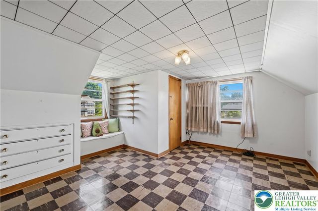 6596 North Main Street, Upper Saucon Twp, PA 18036