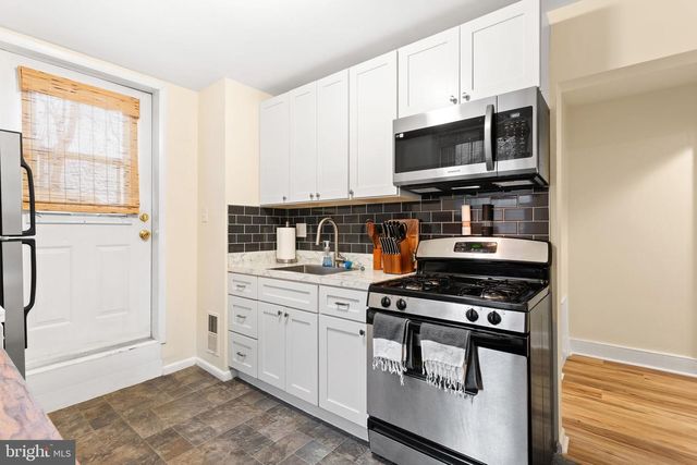 32 POTTER ST, Haddonfield, NJ 08033