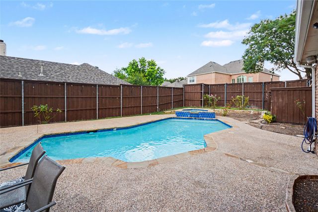 9304 Katrina Path, Plano, TX 75025
