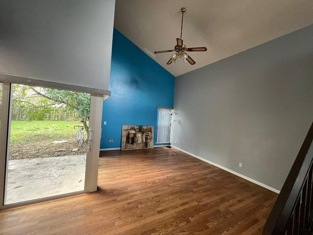 3510 NW 73rd Way, Coral Springs, FL 33065