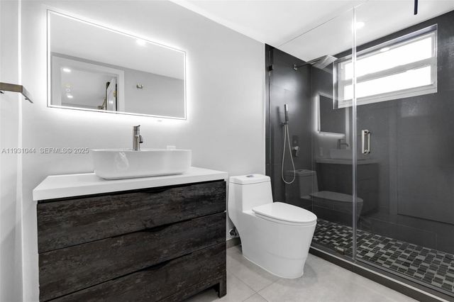 8443 SW 137th Ave 8443, Miami, FL 33183