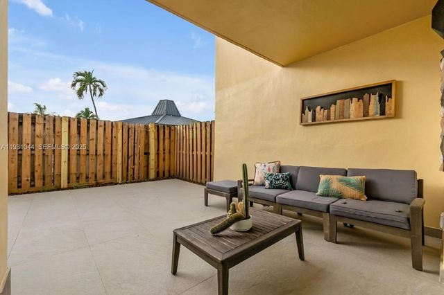 8443 SW 137th Ave 8443, Miami, FL 33183