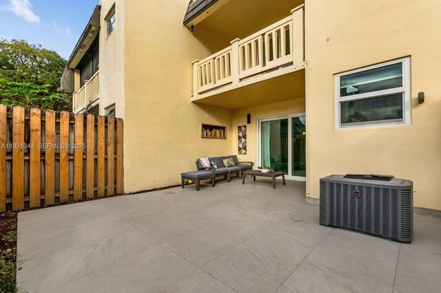 8443 SW 137th Ave 8443, Miami, FL 33183