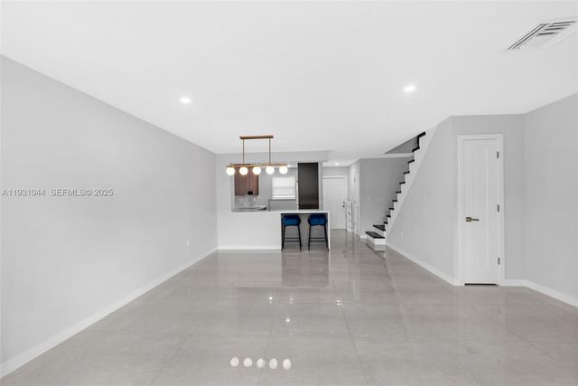 8443 SW 137th Ave 8443, Miami, FL 33183