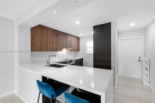 8443 SW 137th Ave 8443, Miami, FL 33183