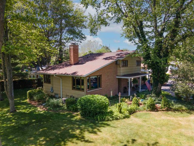 2008 Rapanos Drive, Midland, MI 48642