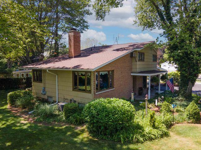2008 Rapanos Drive, Midland, MI 48642