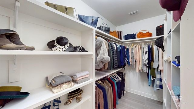 114 Ornate Avenue, Fairhope, AL 36532