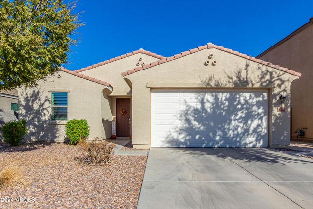 550 W Tallula Trail, San Tan Valley, AZ 85140
