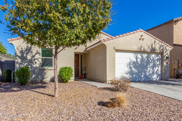 550 W Tallula Trail, San Tan Valley, AZ 85140