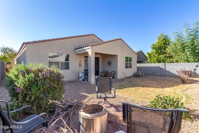 550 W Tallula Trail, San Tan Valley, AZ 85140